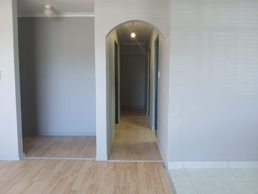 To Let 2 Bedroom Property for Rent in Parow Valley Western Cape
